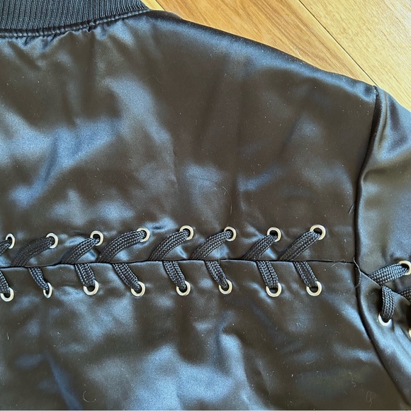 ⭐️Vaca Soon Sale⭐️ Young&Reckless Bomber Jacket - Picture 5 of 6